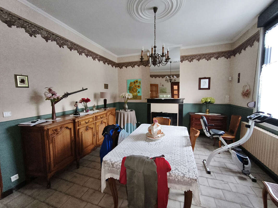 Maison à FRESNES-SUR-ESCAUT