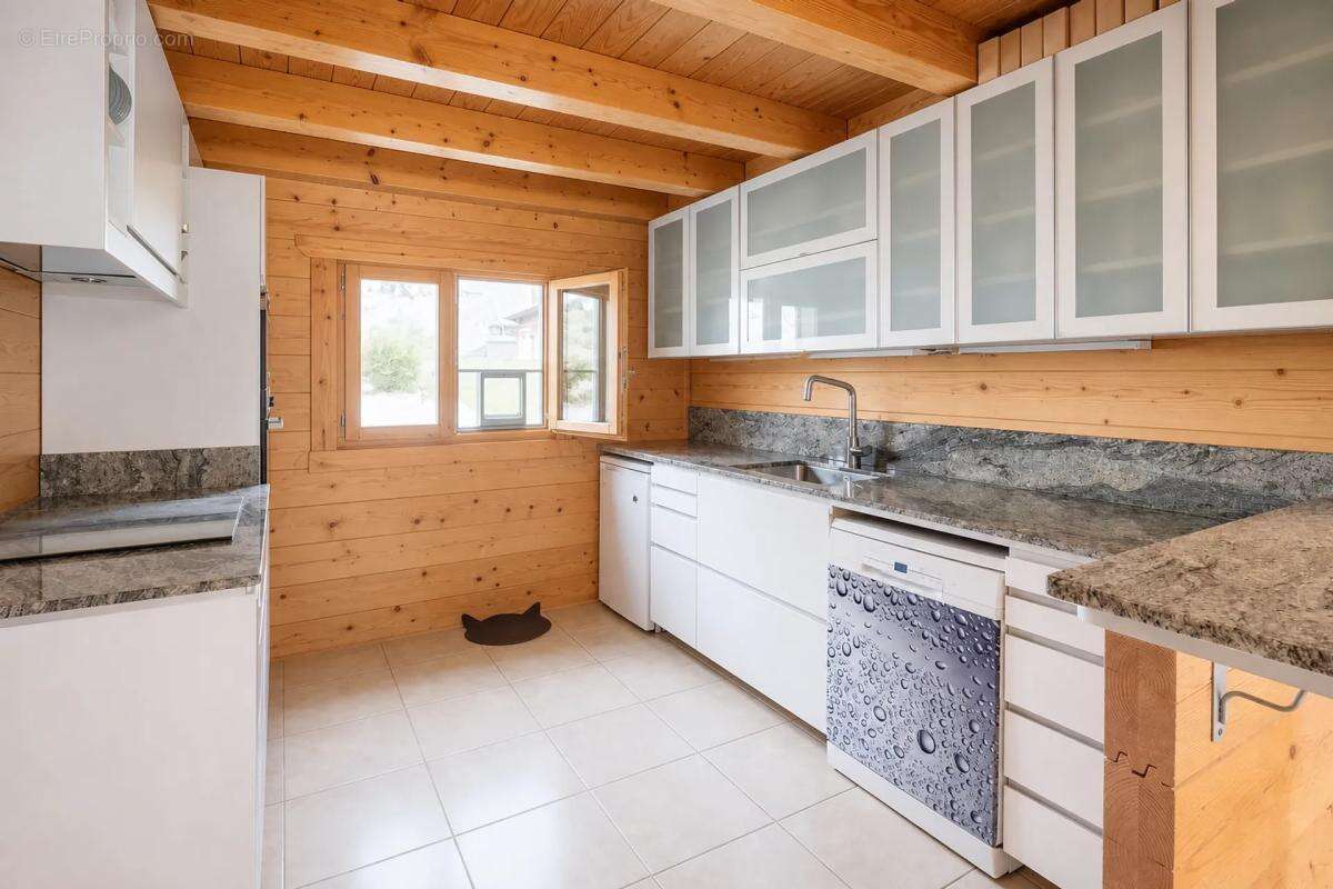 Maison de 6 pièces de 180 m² à Beaufort - photo 7