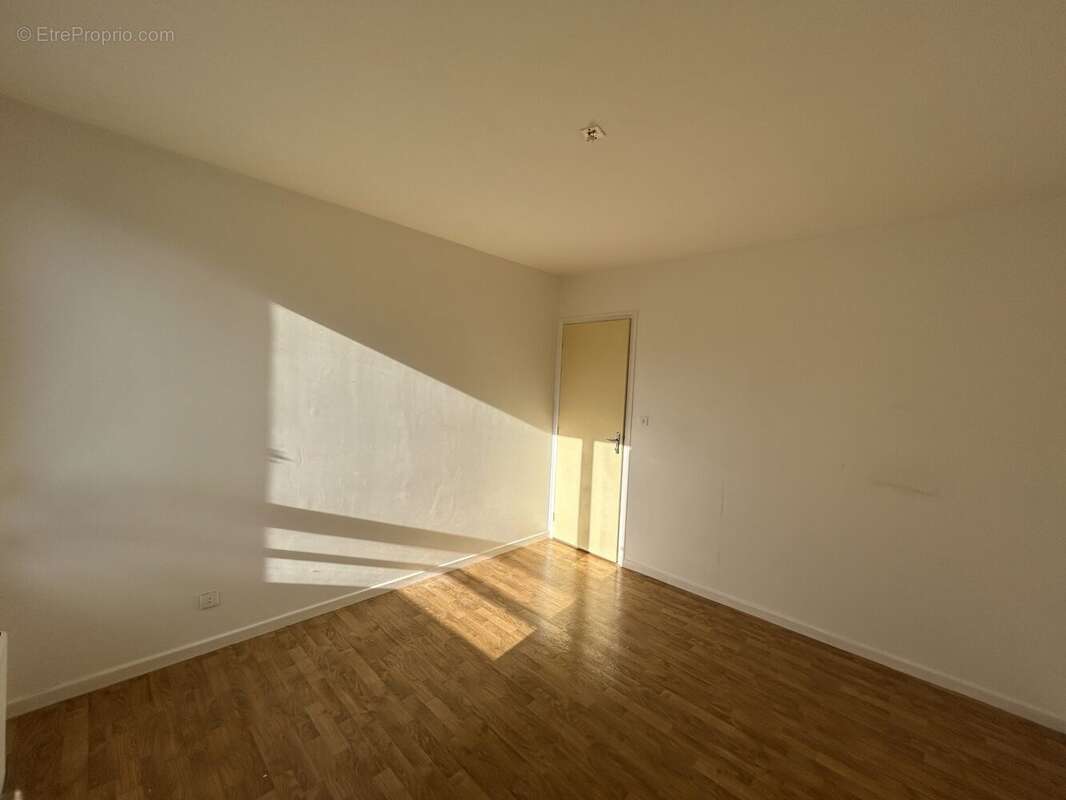 Appartement à PRIVAS
