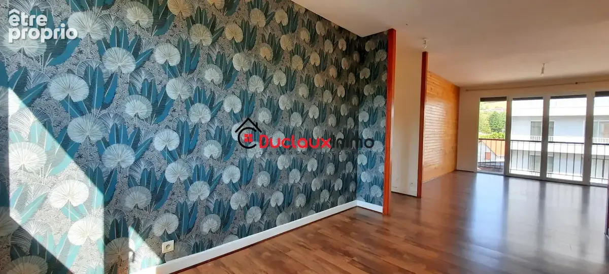 Appartement 2 chambres, traversant, Balcon, Ascenseur et Cave - photo 3