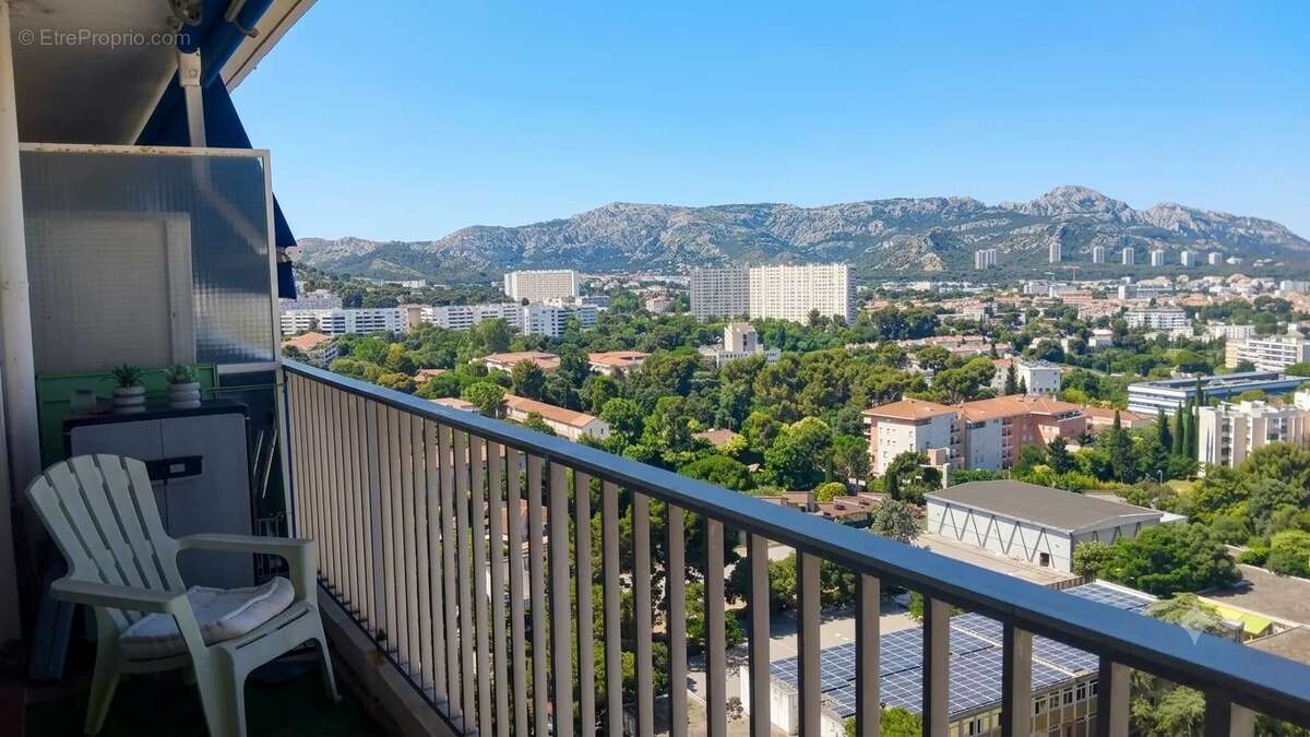 T3/t4 traversant de 87 m²  allée des pins– vue panoramique mer et collines – grand balcon – cave - photo 15