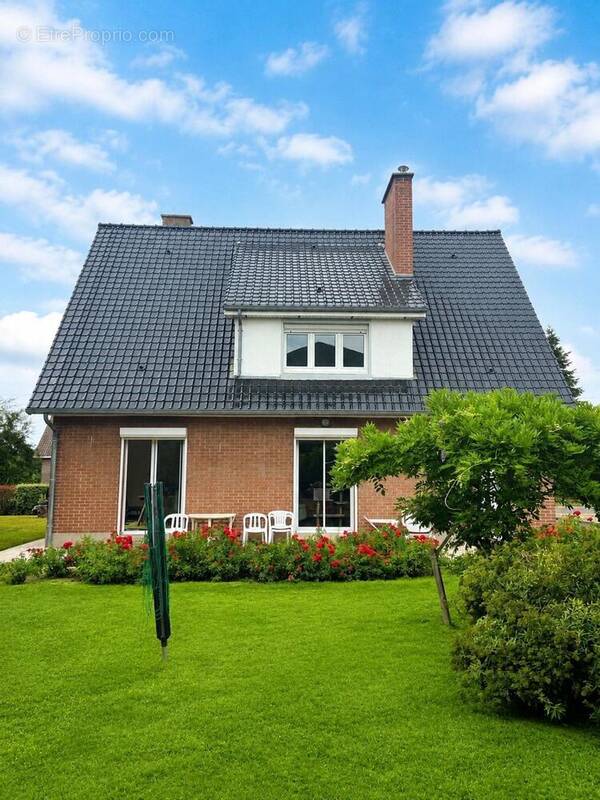 Photo 1 - Maison à WALLON-CAPPEL