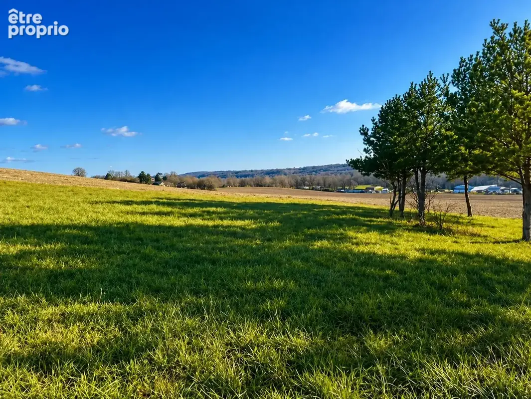 Terrain à VILLETOUREIX