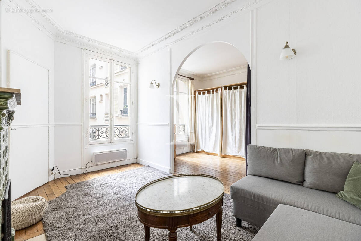 Appartement à PARIS-5E
