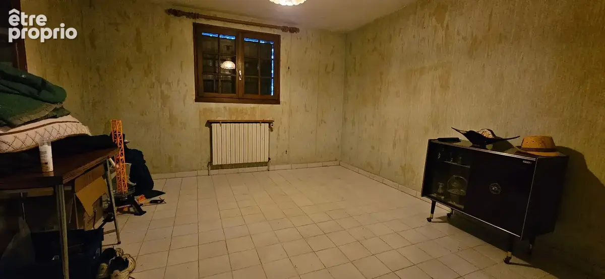 Maison 6 chambres avec 4600m2 de jardin, grand sous-sol, possibilité de vie en plain-pied (Calvinet-Puycapel, 15) - photo 28
