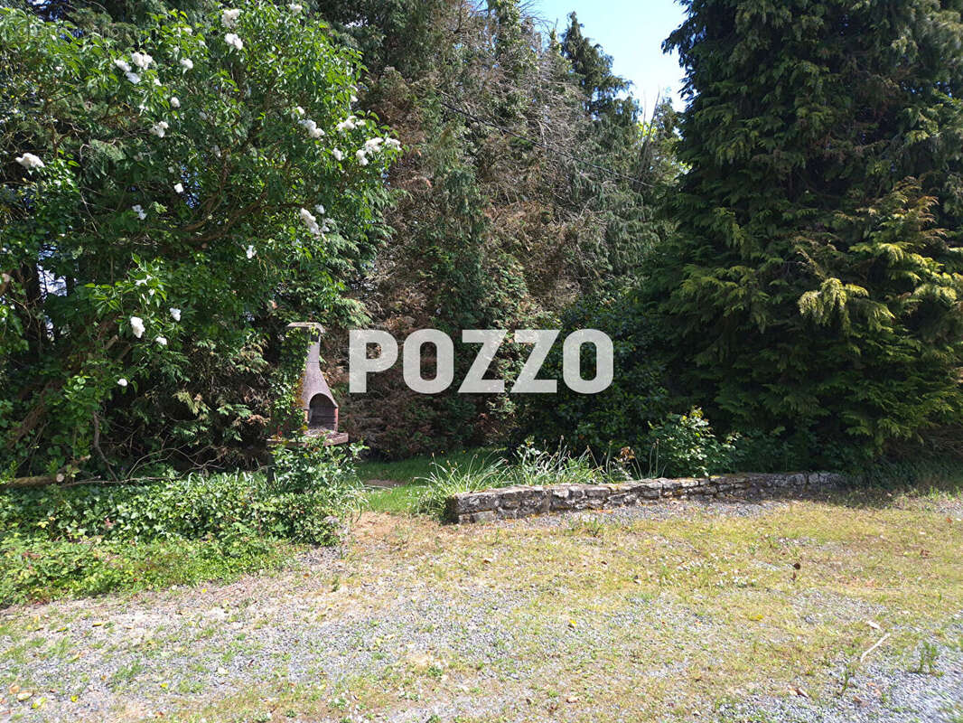 Maison à LANDELLES-ET-COUPIGNY