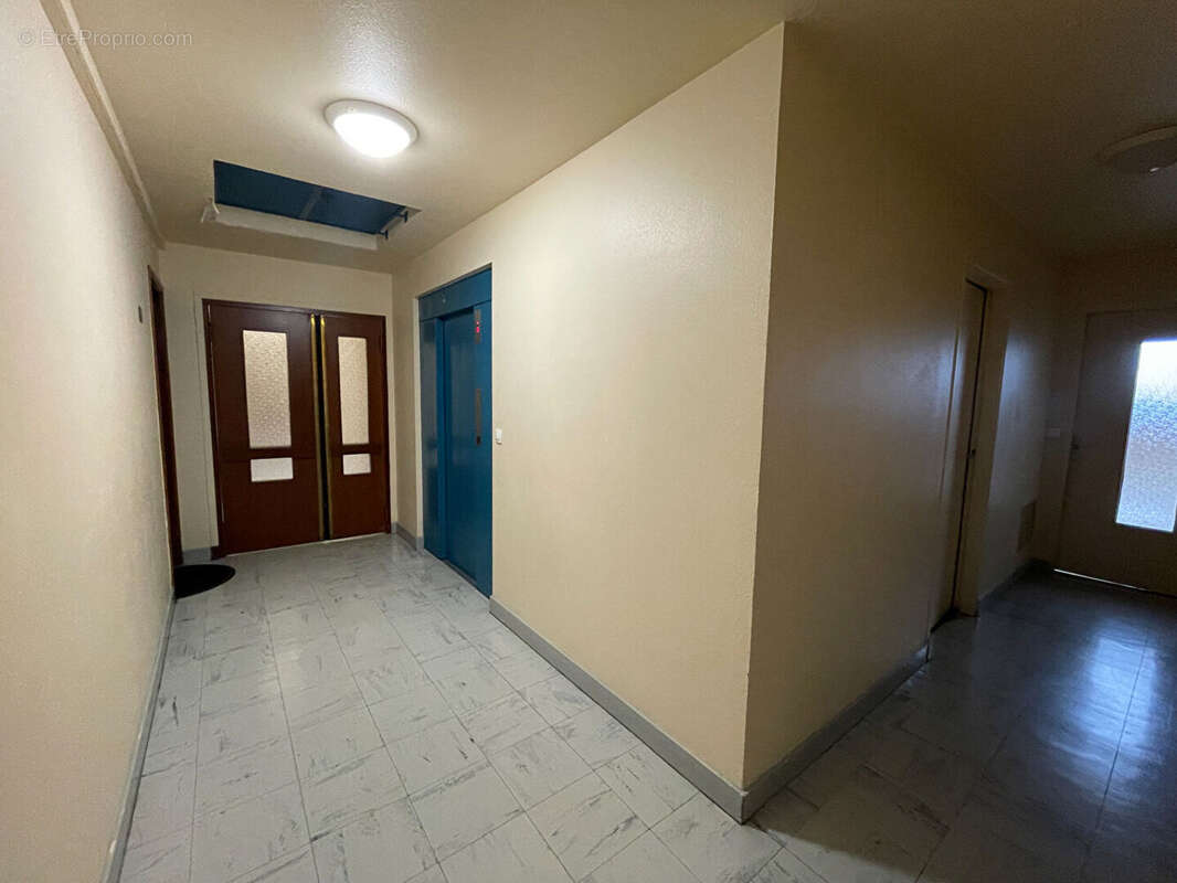 Autre à RIS-ORANGIS