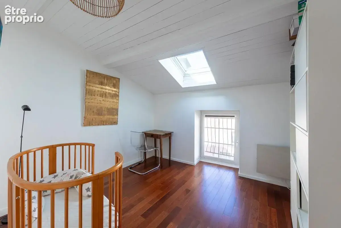 Maison de ville avec terrasse privative de 25 m² + garage – mâcon - photo 8