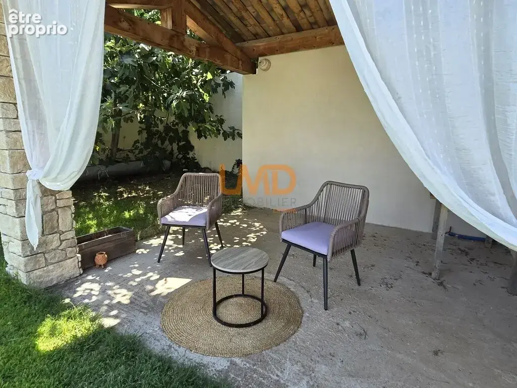 Belle propriété familiale avec piscine et vue sur le Luberon - photo 6