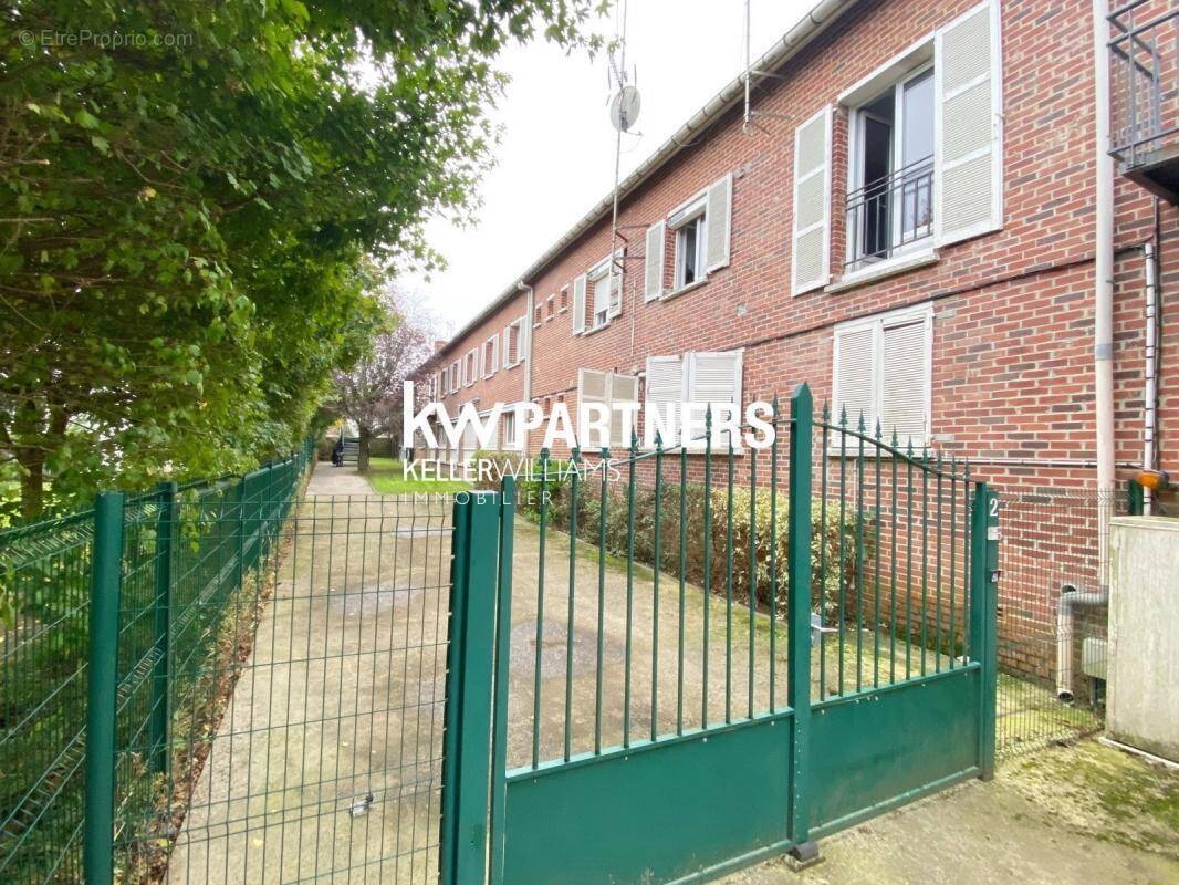 Appartement à COMBS-LA-VILLE