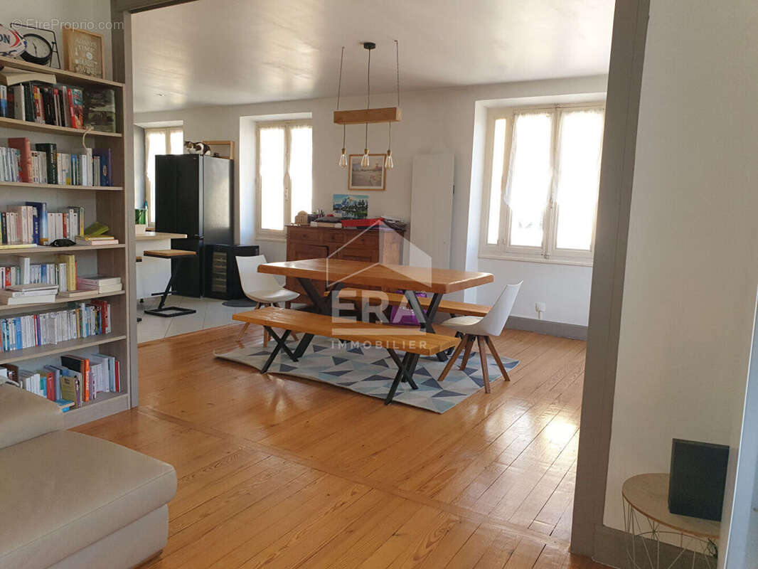 Appartement à LE PONT-DE-BEAUVOISIN