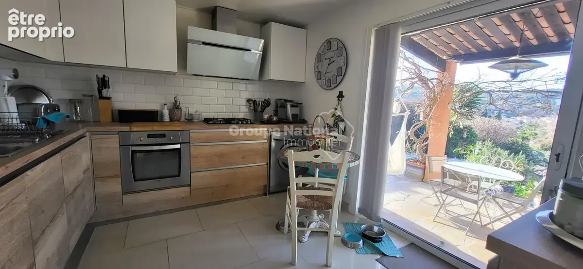 RARE ! Maison ind Pegomas 5 pièce(s) 124 m2 sur  terrain de 700m2  avec piscine - photo 8