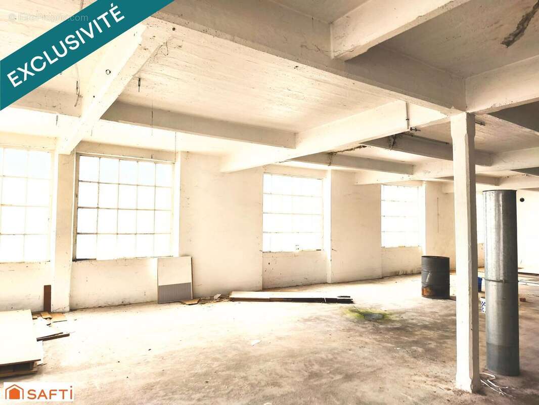 Photo 9 - Commerce à POUSSAY