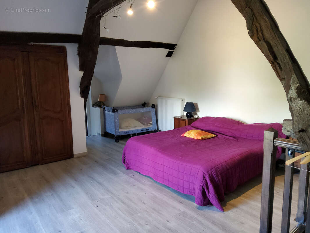 Maison à SAINT-SEROTIN