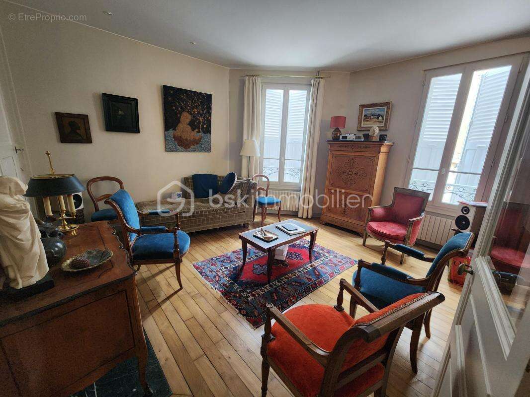Maison à SENS