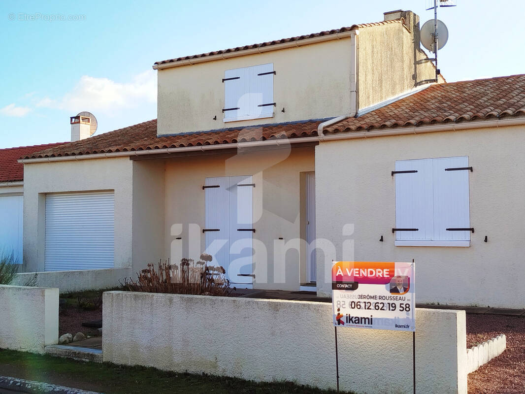 Maison à LONGEVILLE-SUR-MER