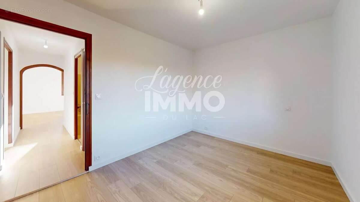 Appartement à SAINT-JORIOZ