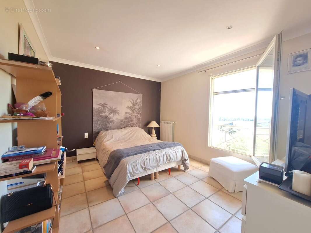 Maison à BELLEGARDE