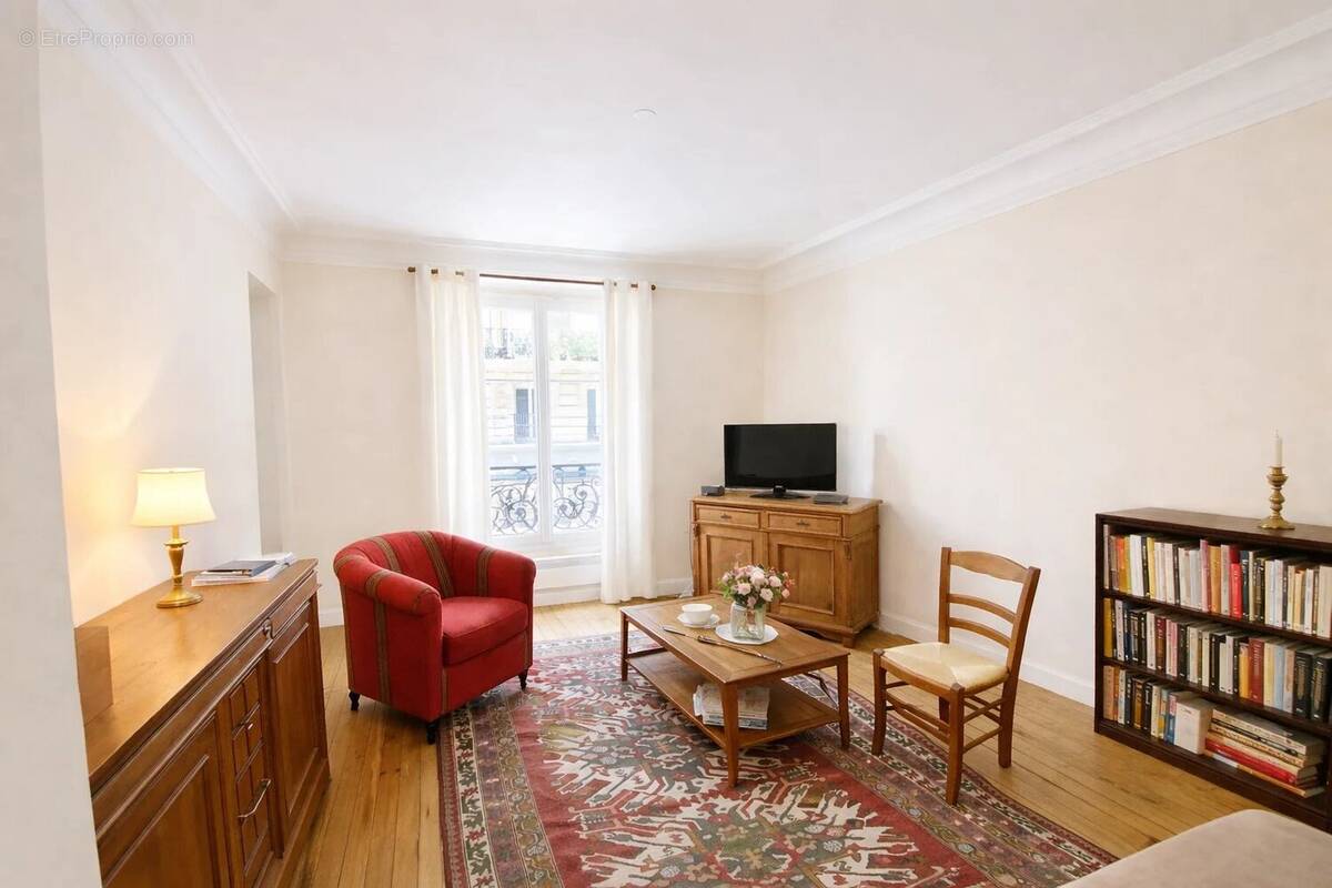 Appartement à PARIS-12E
