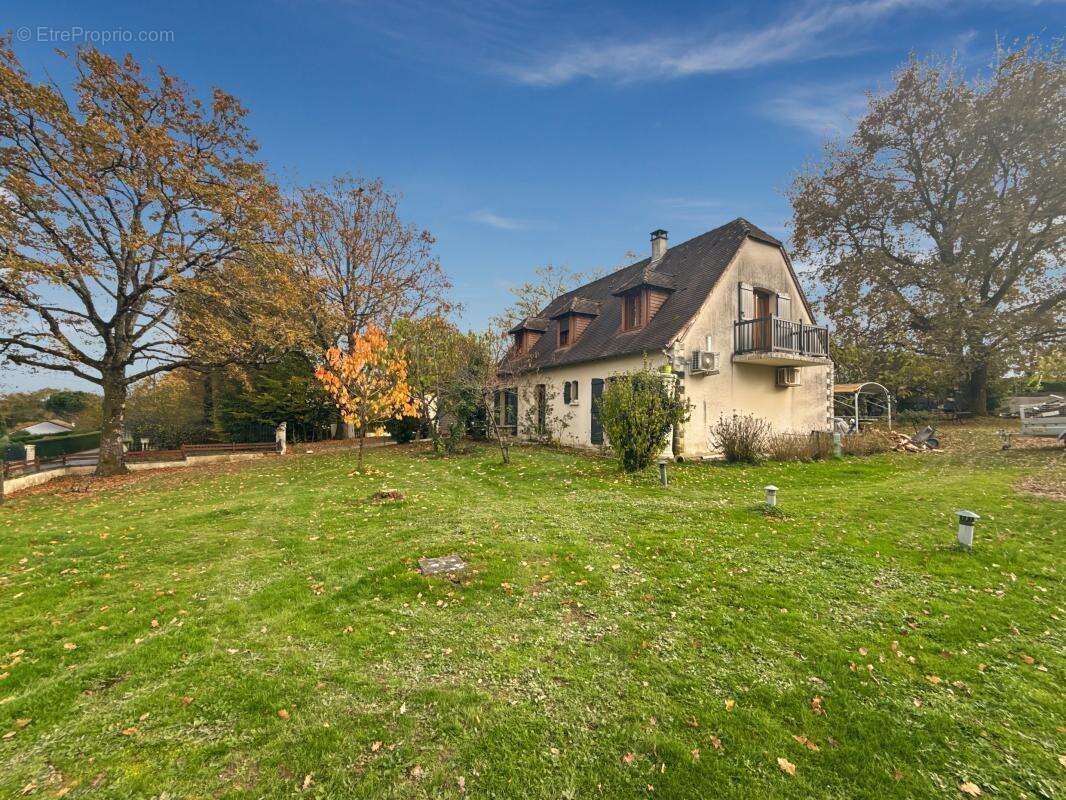 Maison à CHANCELADE