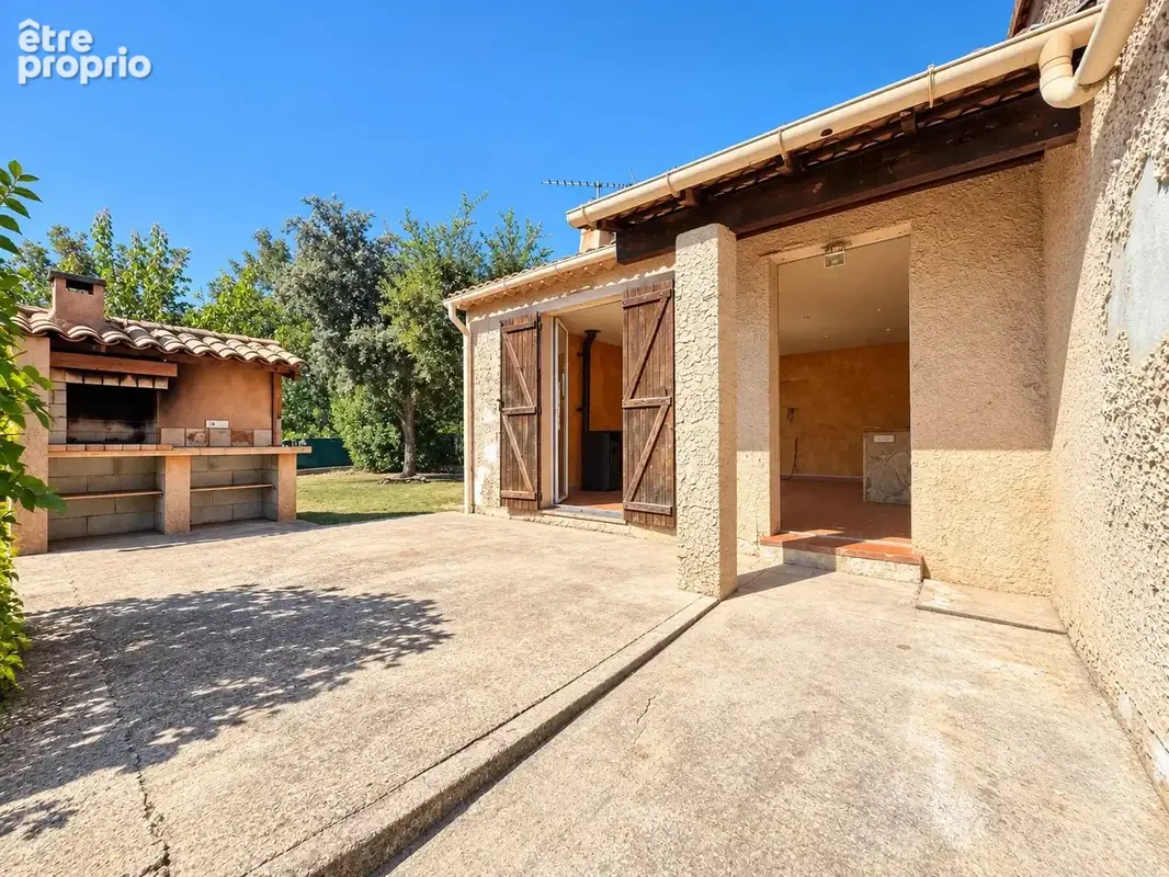 En exclusivité – maison de plain-pied à rénover – régusse - photo 5