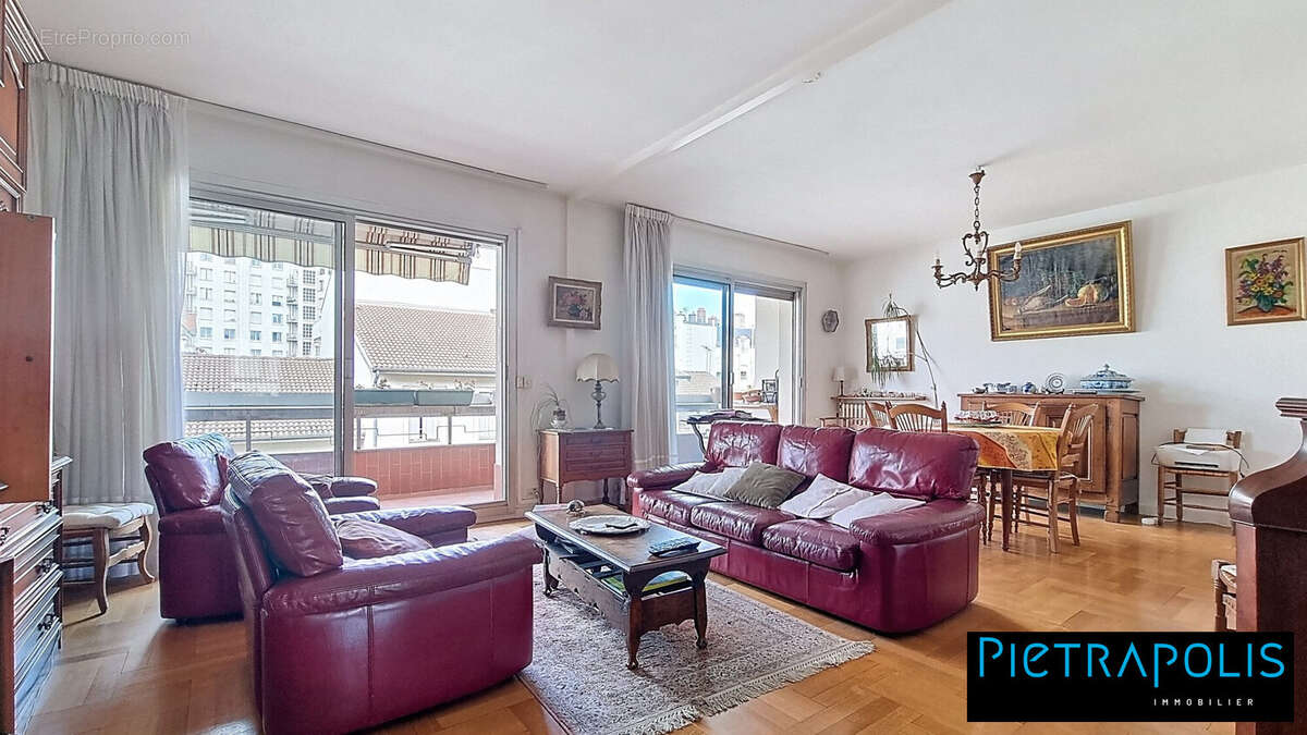 Appartement à LYON-7E