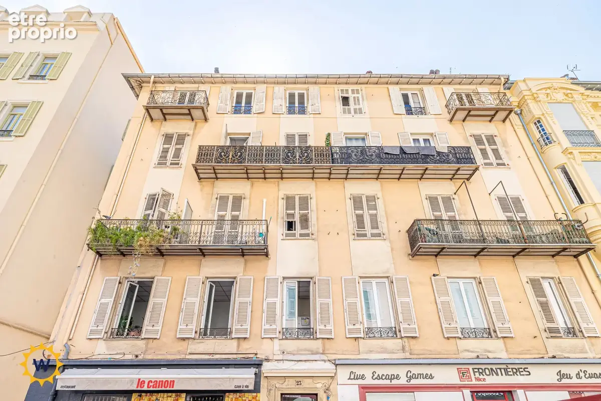 2 pièces - dernier etage à rénover - carré d'or - photo 8