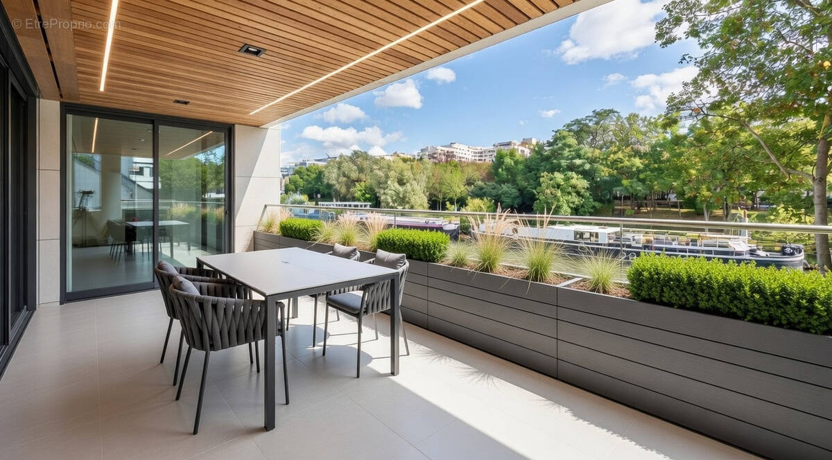 Appartement à LEVALLOIS-PERRET