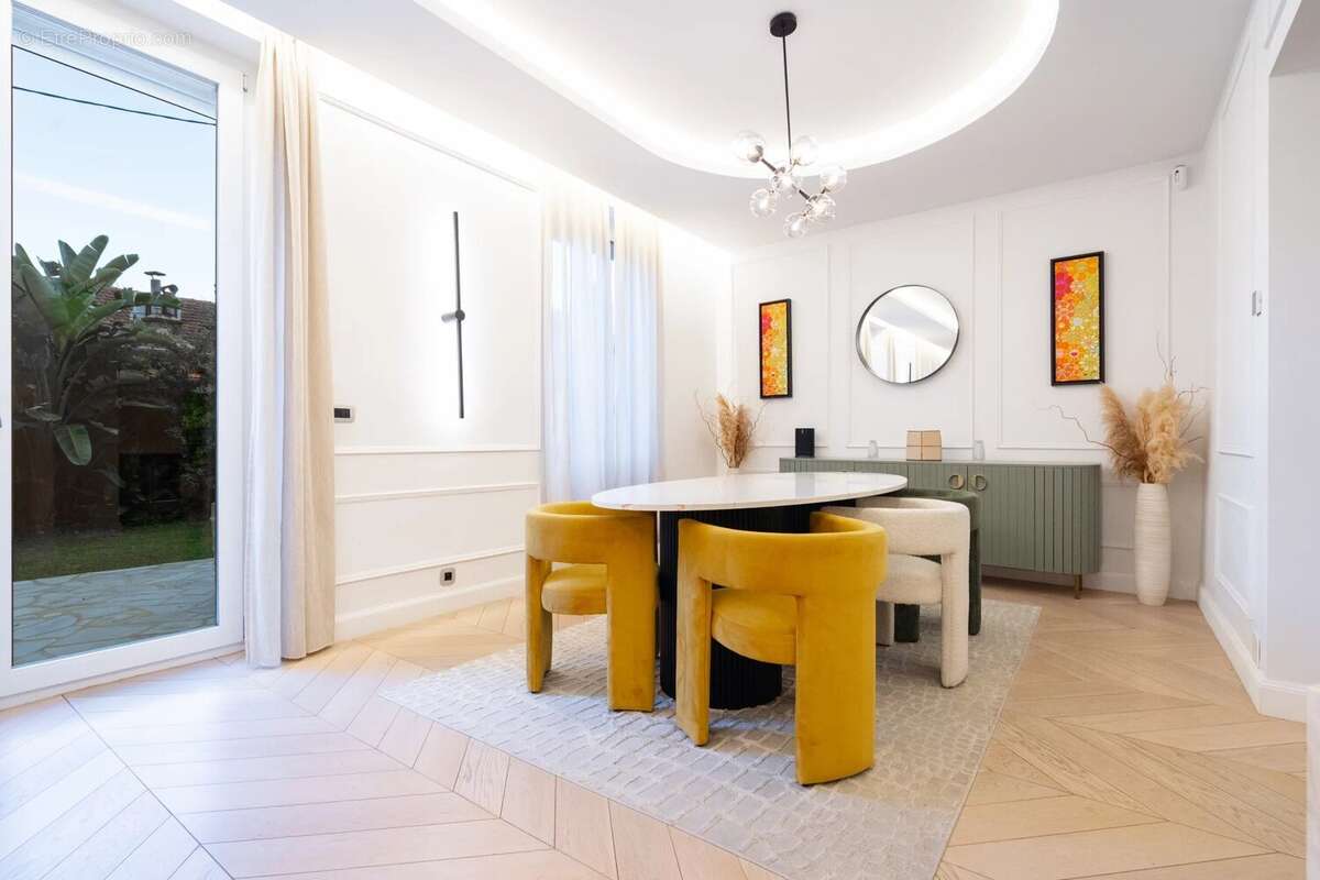 Maison à BEAUSOLEIL