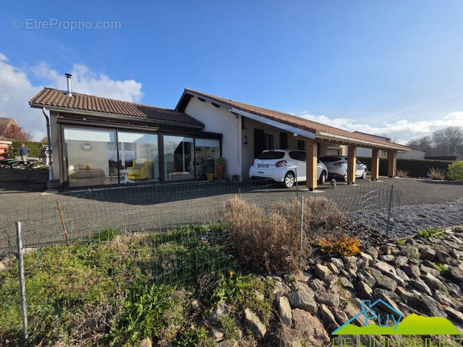 Maison à LES ANCIZES-COMPS