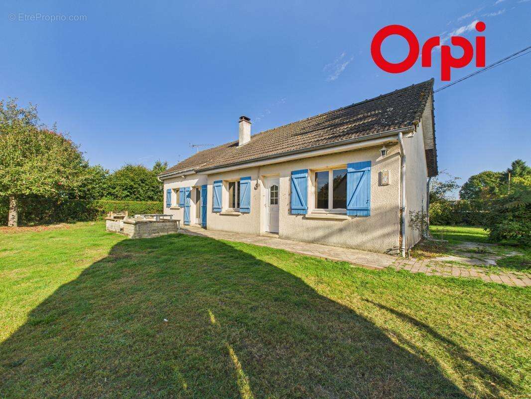 Maison à BERNAY