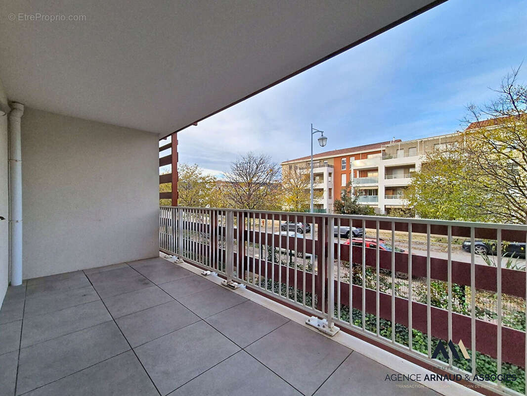 Appartement à SAINT-CYR-SUR-MER