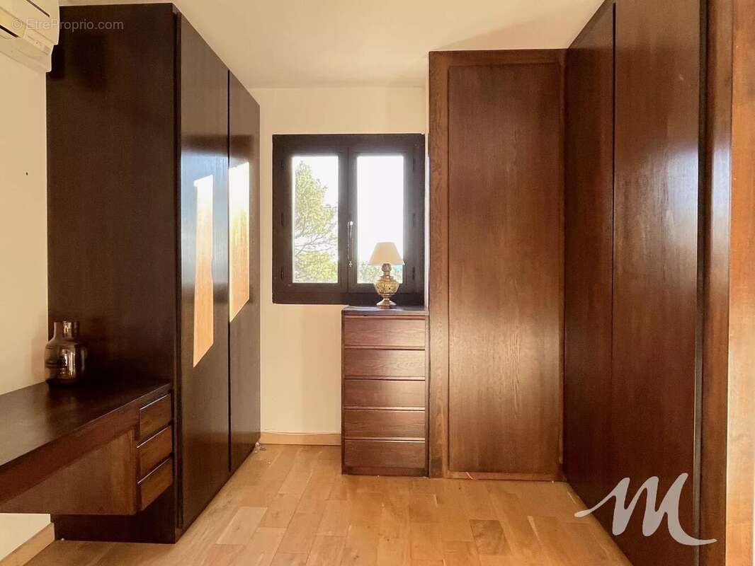 Maison à SAINT-MAXIMIN-LA-SAINTE-BAUME