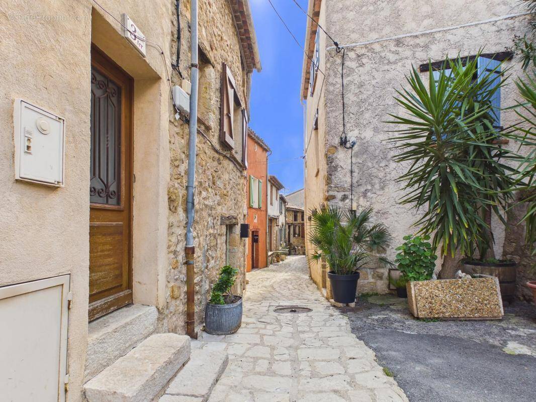Maison à CALLIAN