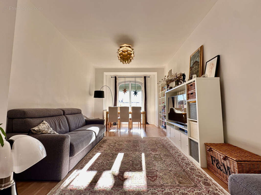 Appartement à BEAUSOLEIL