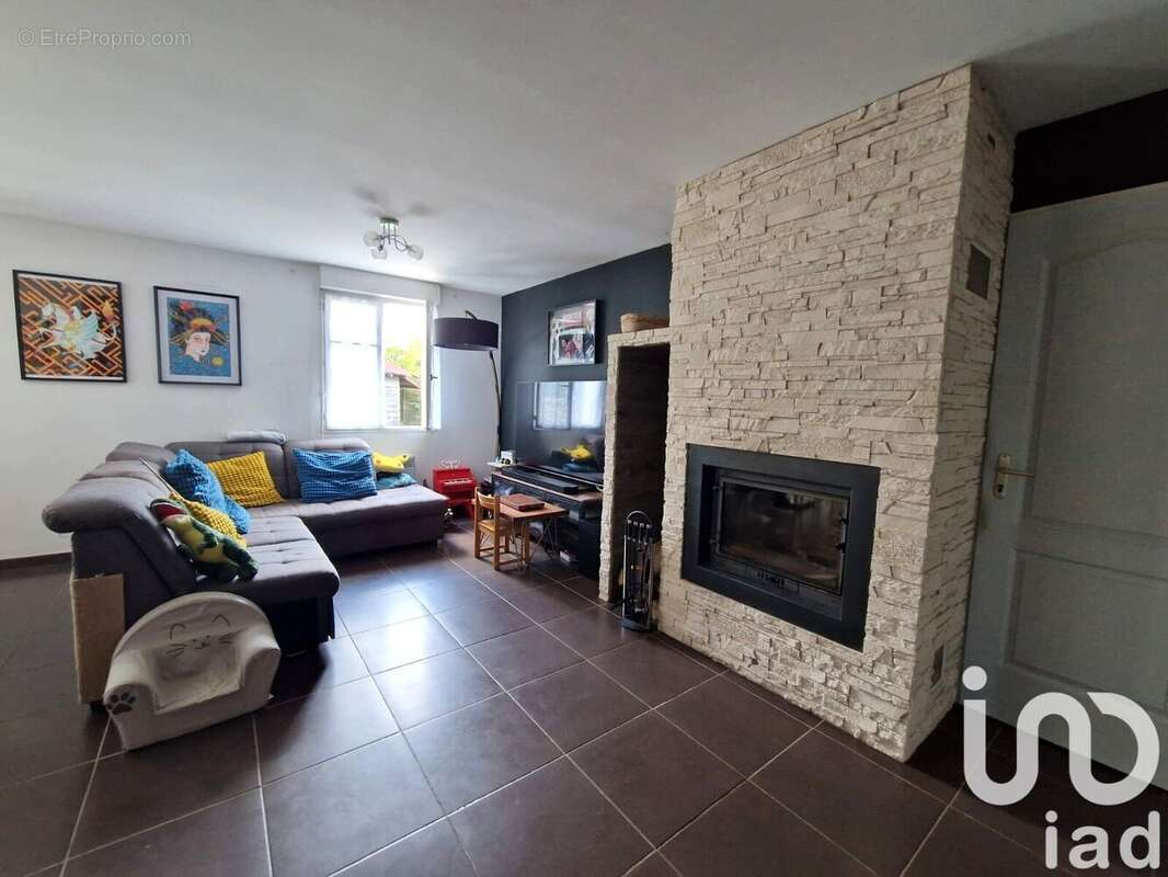 Photo 3 - Maison à DOUY-LA-RAMEE