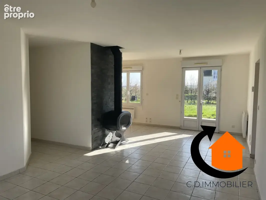 Maison 76 m² à Le Favril  - photo 2