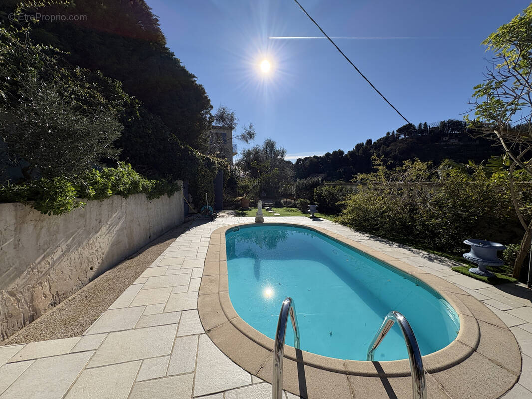 Maison à MENTON