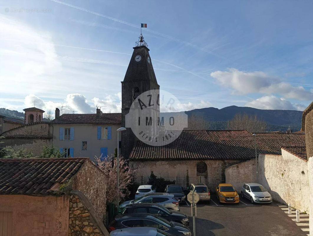 Appartement à SAINT-ZACHARIE