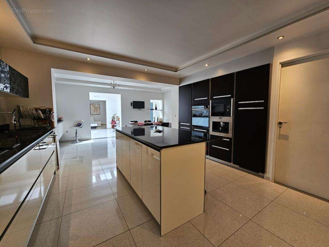 Maison à LE PASSAGE