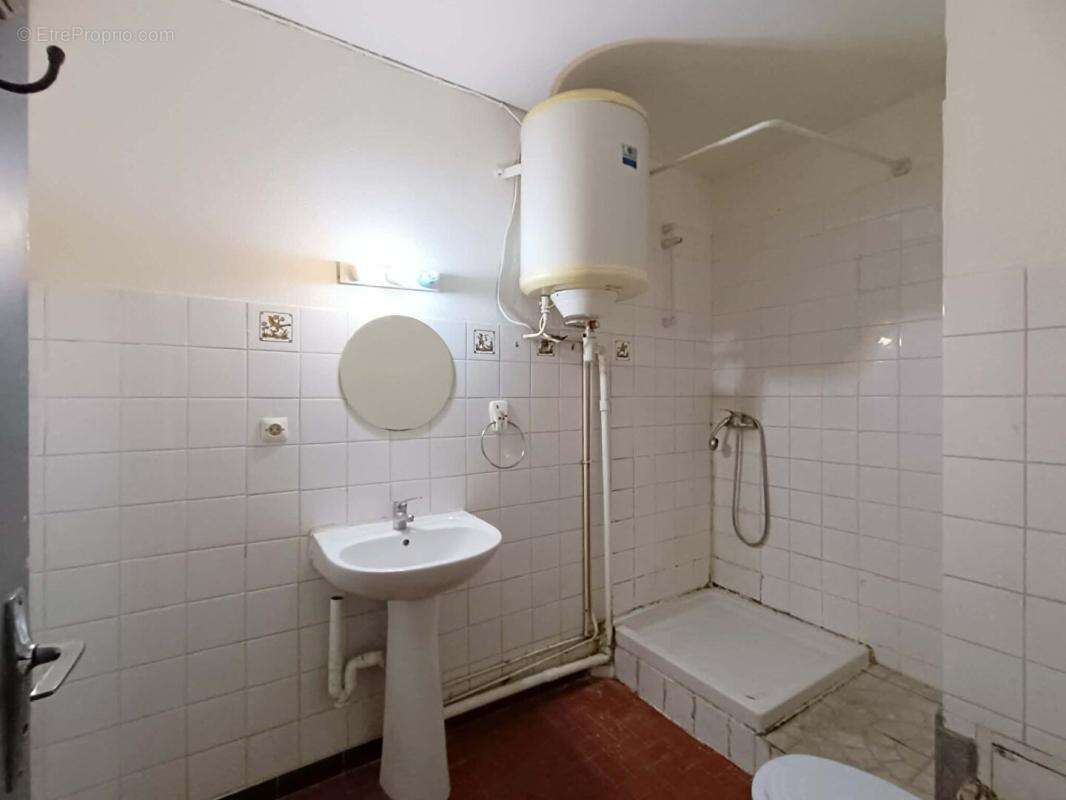 Appartement à SAINT-MARTIN-DE-CRAU