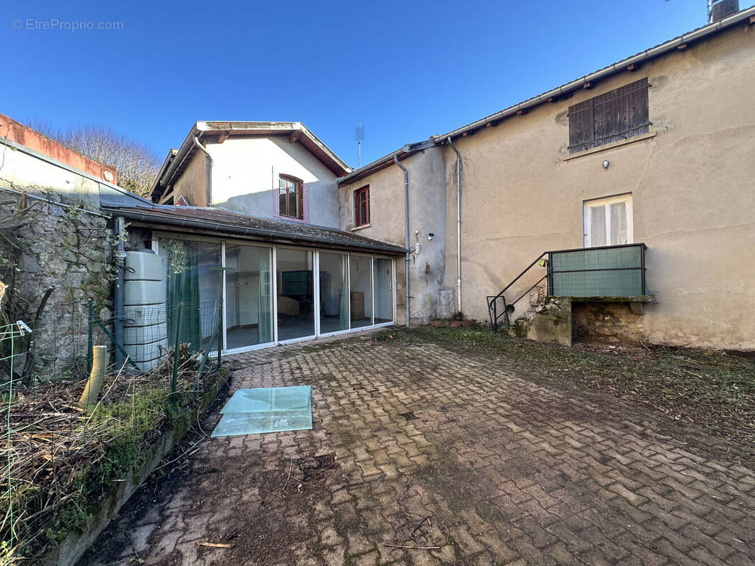 Photo 1 - Maison à SAINT-VICTOR-SUR-RHINS