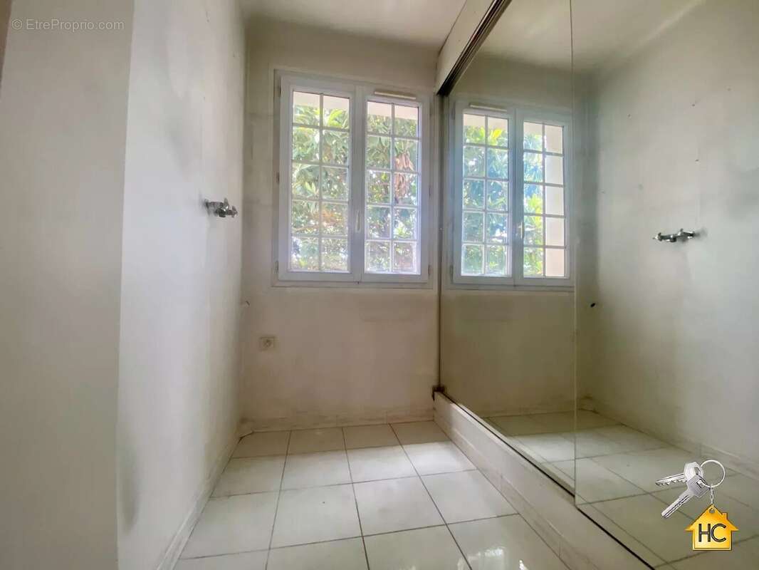 Mougins limite le Cannet Appartement-villa 3850€/m2 avec Jardin 250 m2 - photo 23