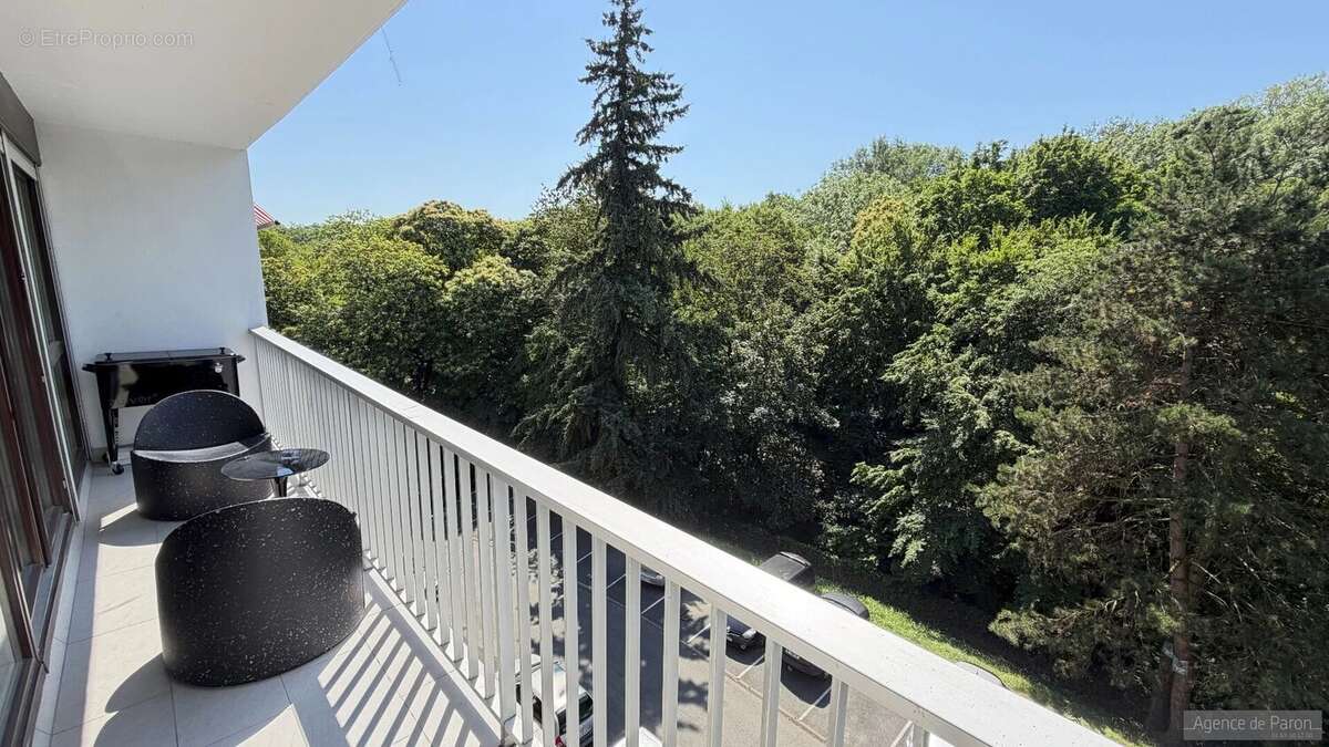 Appartement à CHATENAY-MALABRY