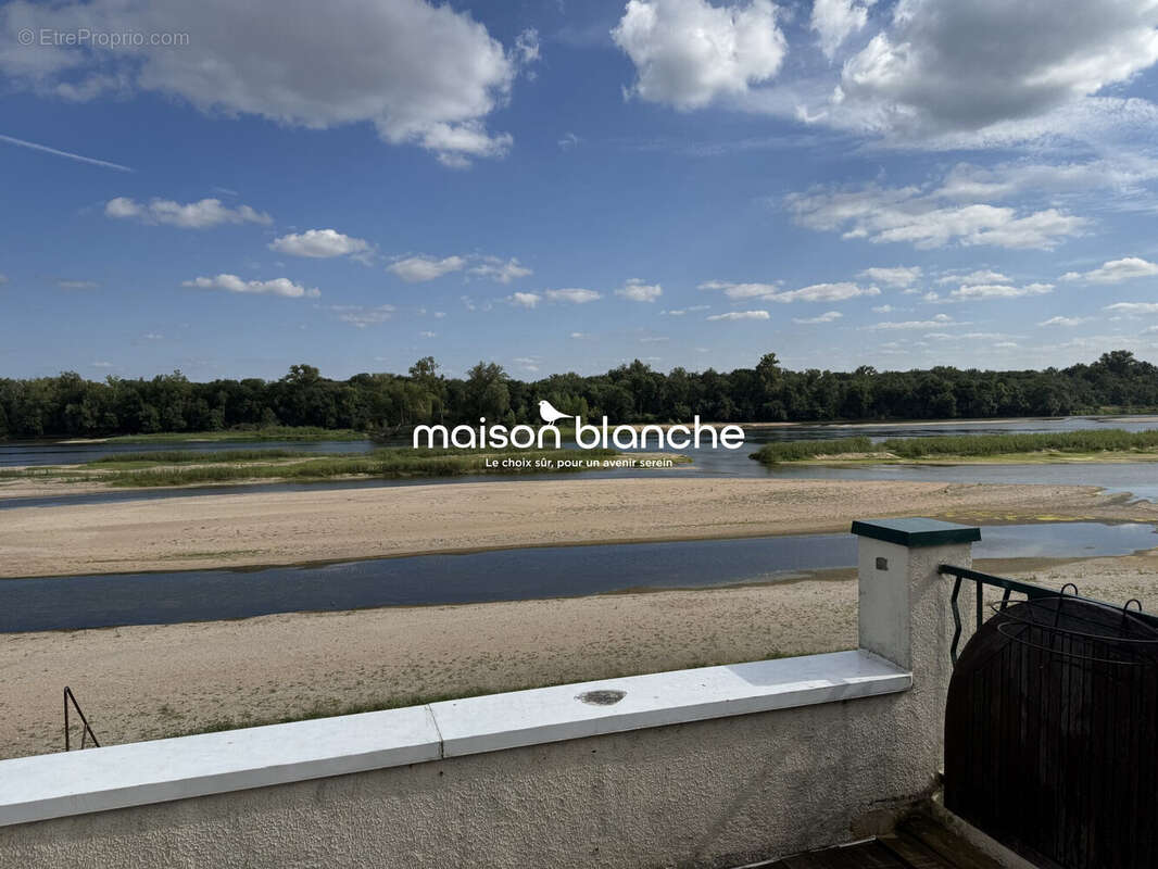 Maison à LA CHAPELLE-SUR-LOIRE
