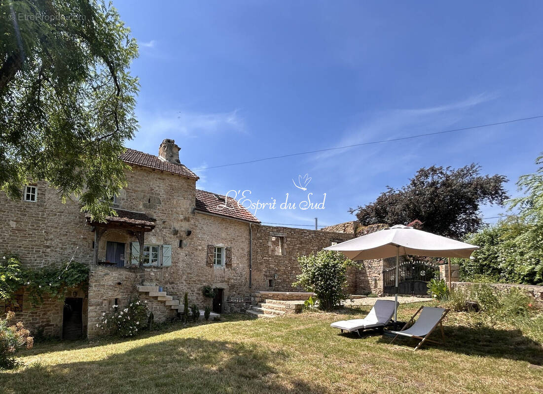 Maison à PARISOT