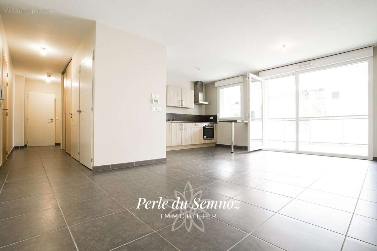 Appartement 65 m² à Seynod  - photo 3