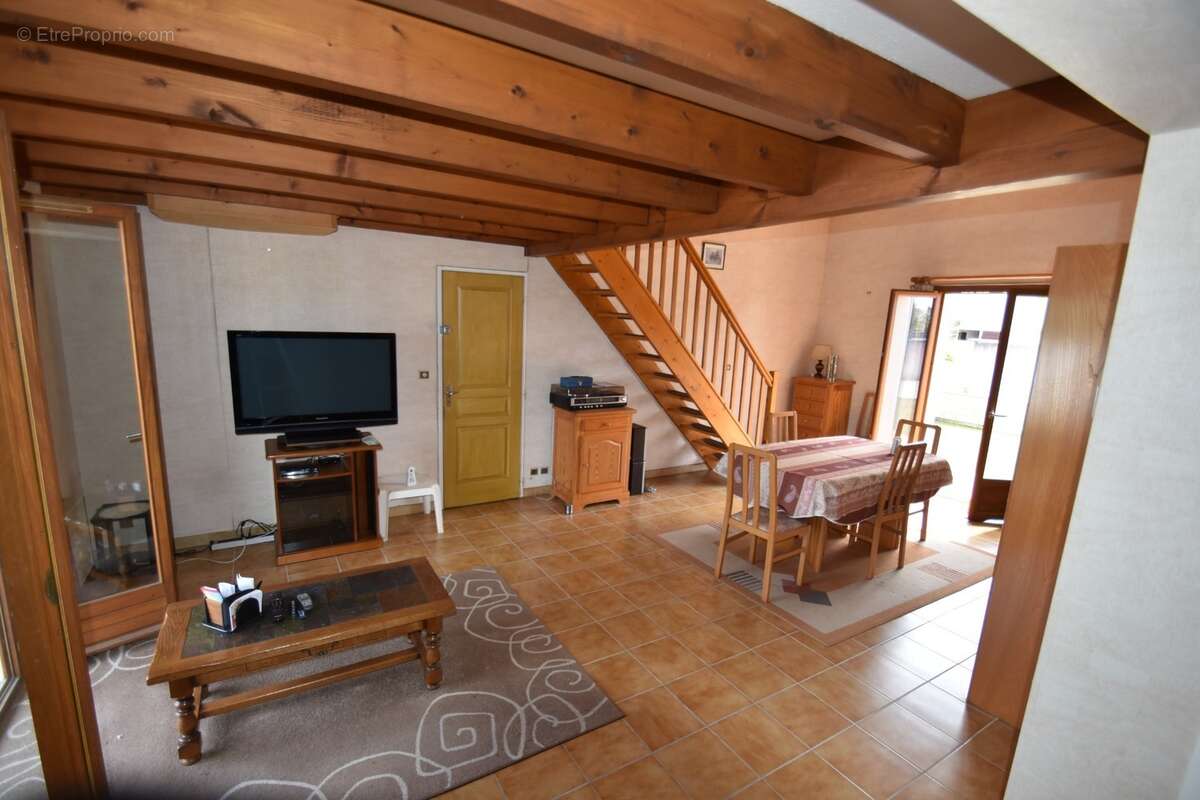 Ile d'OLERON, LA BREE LES BAINS (17), Charente-Maritime, Maison à vendre 5 pièces, 106 m² habitables, terrain 540 m² - photo 7