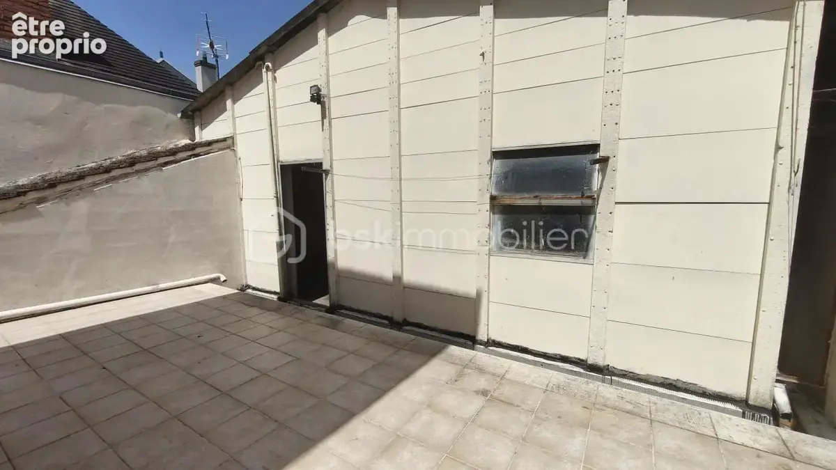 Immeuble de rapport - Local commercial et habitation - photo 4
