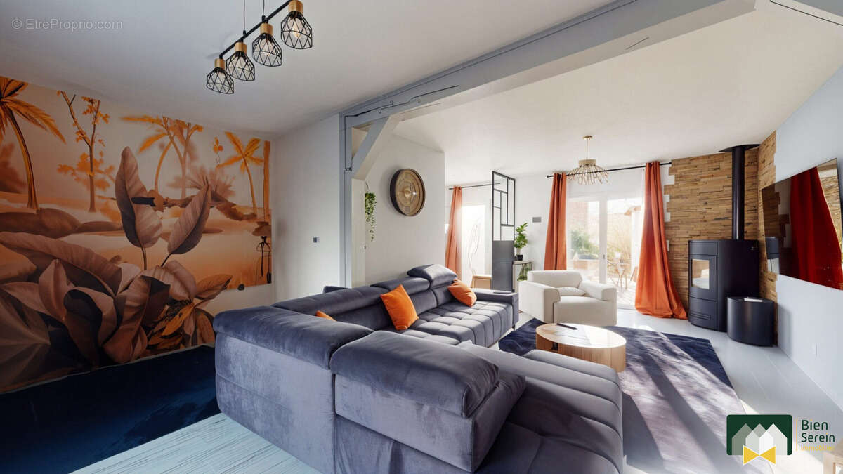 Pièce de vie  - Maison à LEVES